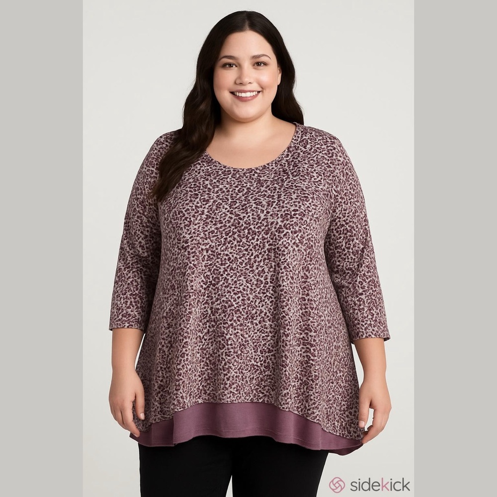 Leopard NIP Lightweight Sweater With Attached Tank